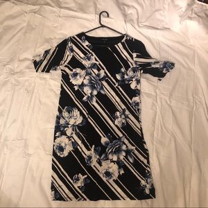 Blue & White Short Sleeve Sheath Dress